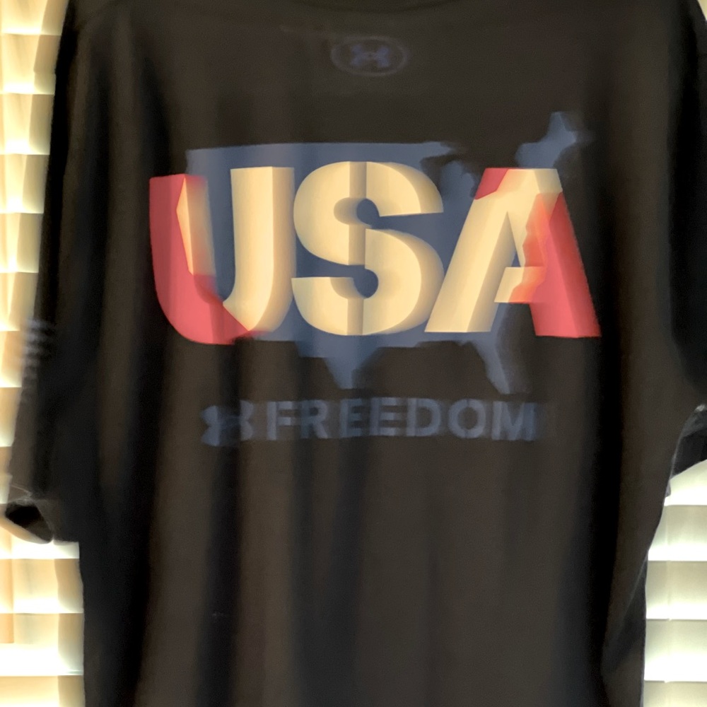 Under Armour Men's Blue USA Freedom Tee size XXL